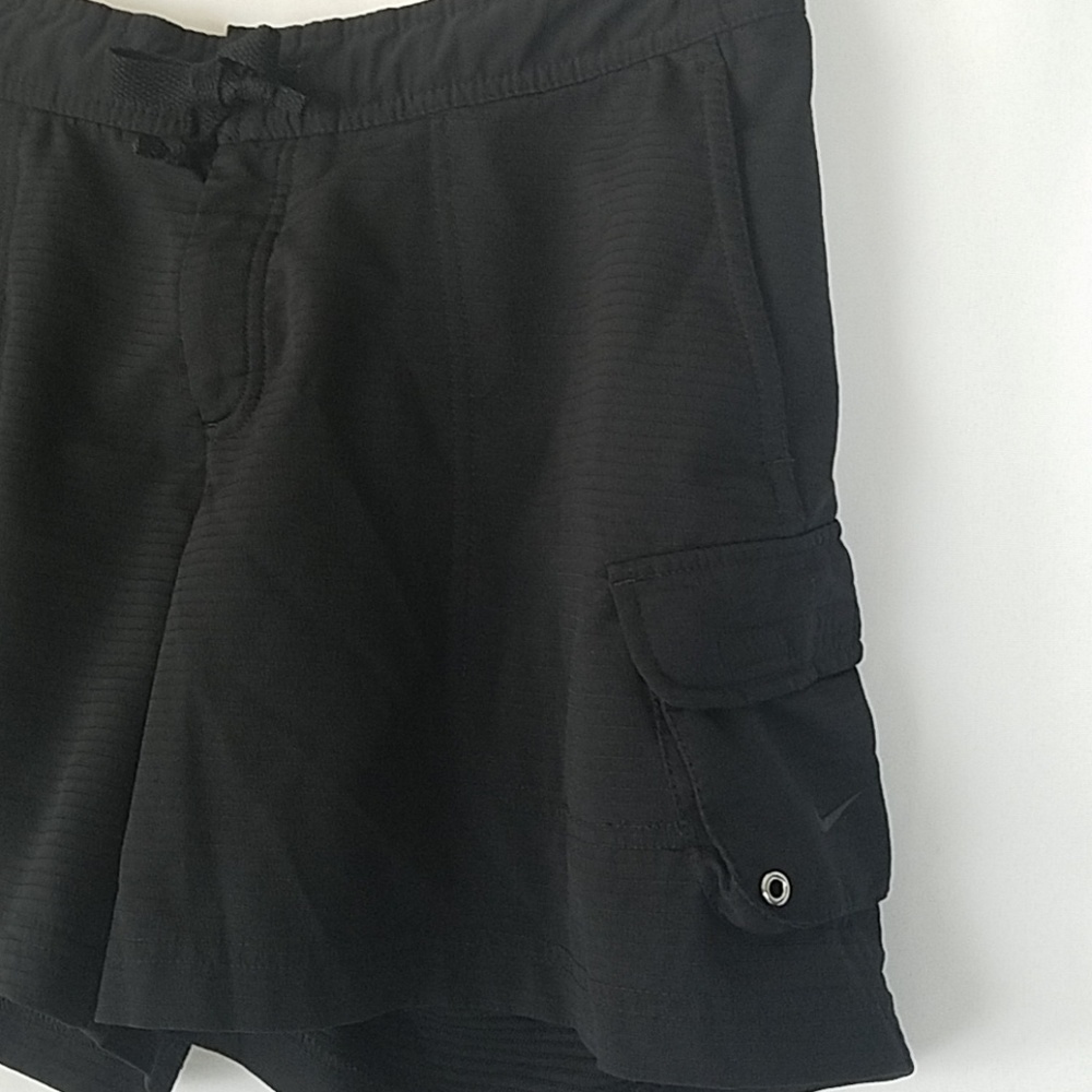 Nike Sphere women M black shorts‎ athletic hiking gym yoga dance - Picture 2 of 5